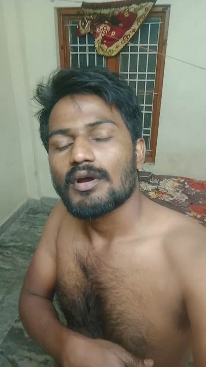 ソーシャルメディアでフォローしてください