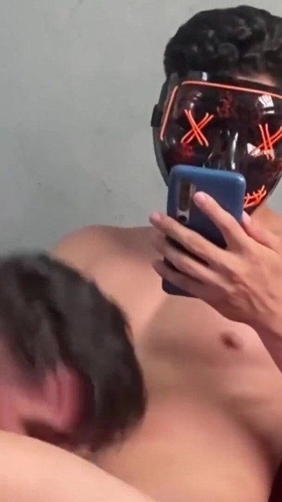 Jaw-dropping moment from "Straight buddy get sucked while watch porn"