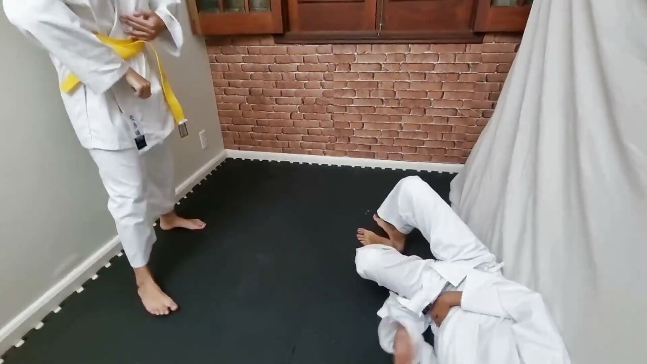 Karate Fight Girls - Top Karate Domiantion Girls in Action