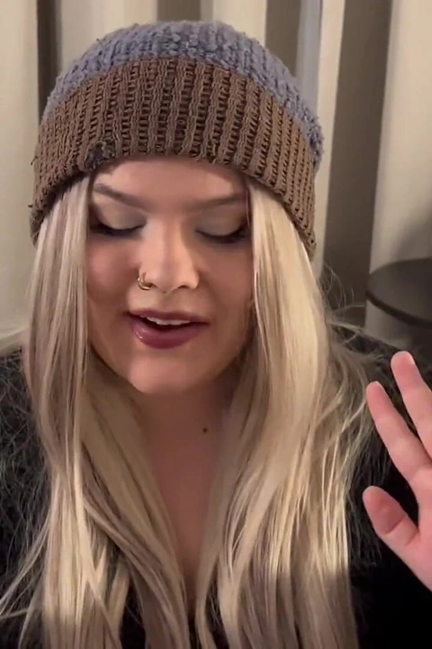 我的 Prejac 戴绿帽子的男朋友