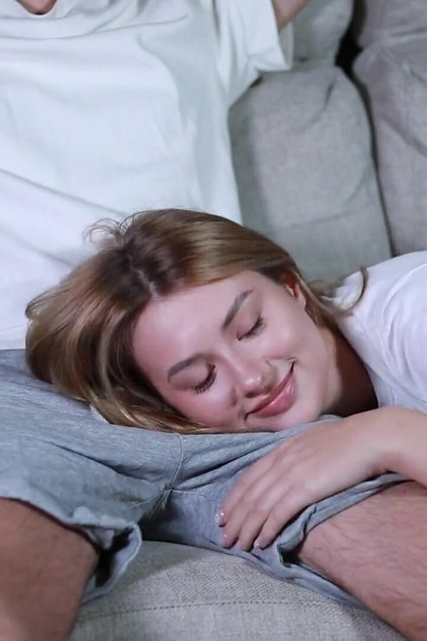 She's Interfering with TV with Her Sex - Filled Her Pussy with Creampie