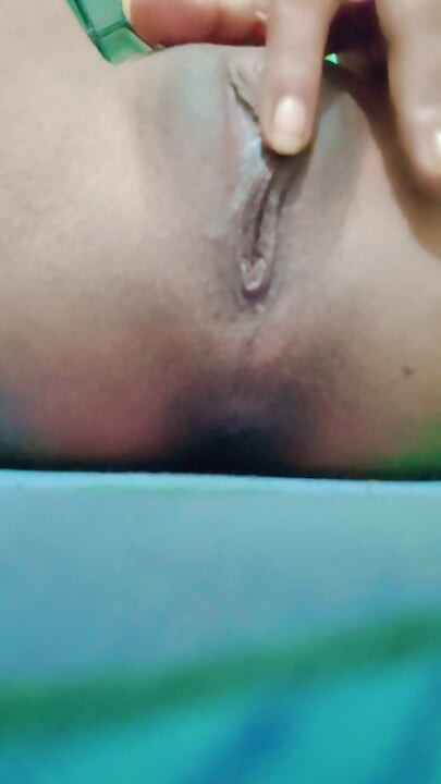 뜨거운 보지 핥기