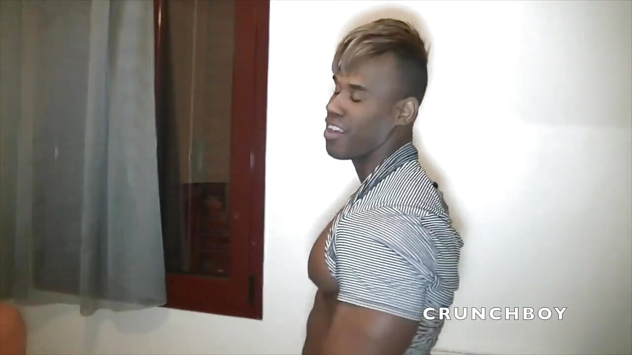 Marc Ferre usado cru por top ébano mestre