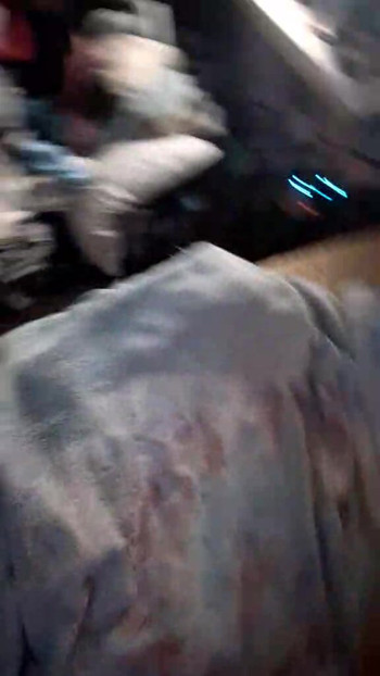 Svršavanje koje sam izbacio sam.