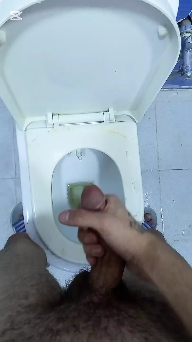 我的女朋友和我在网上自慰。