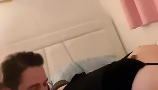 Asyalı playboy tavşanı lulu wild büyük zenci yarağı tarafından sikiliyor