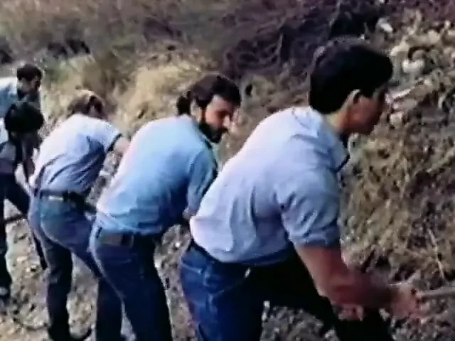 Ζητείται μέρος 1