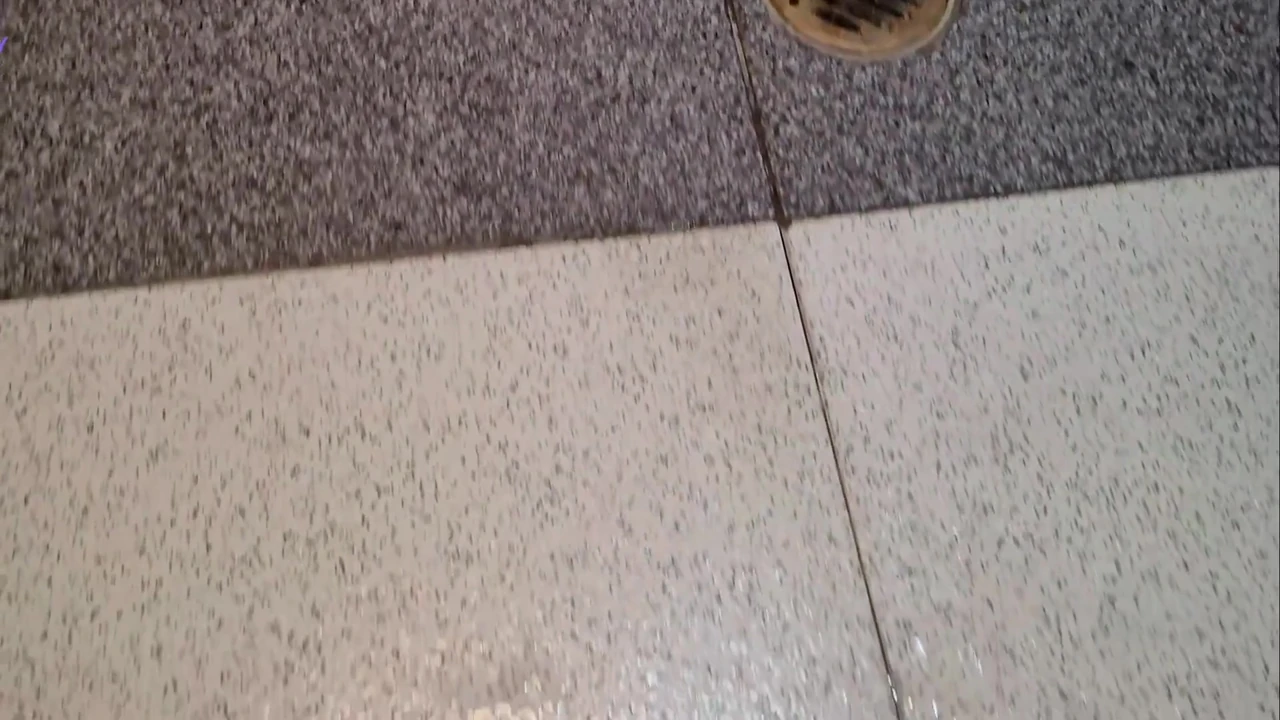 Pembe vajinamla oynuyorsun, sadece senin için mastürbasyon yapmamı seviyorsun
