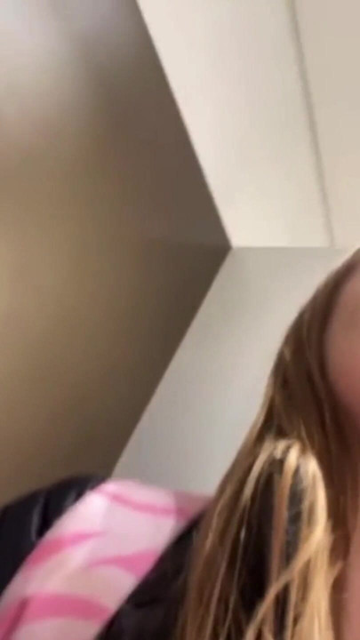 Jucielussie teasing u in the locker room | Clip 1
