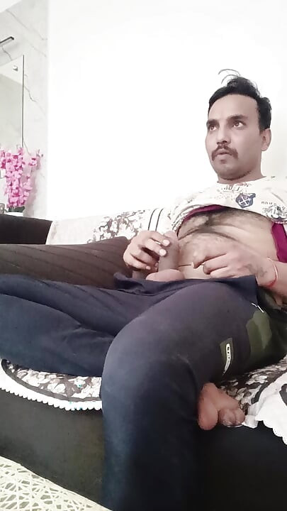 Mature Middle-Aged Old Old &amp; Young Ethnicity African Arab Asian Black Desi   European Indian Interracial Jewish La