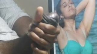 Sraddha Kapoor omaggio hardcore con grande cazzo nero