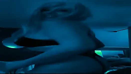 "Будет держать нас обоих в настроении.