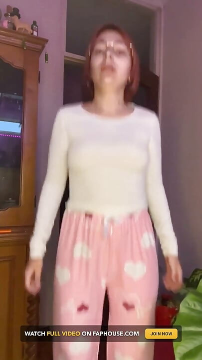 Rahatlamak için zıplıyor