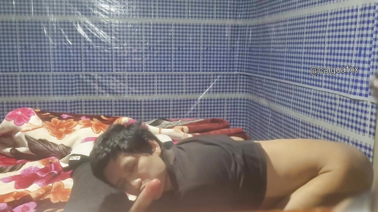 Sucking a big juicy cock
