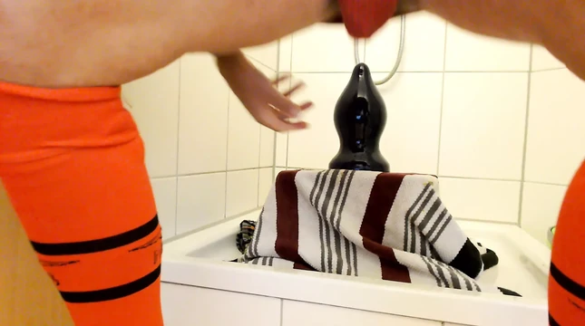 crackstuffers goose plug xxl
