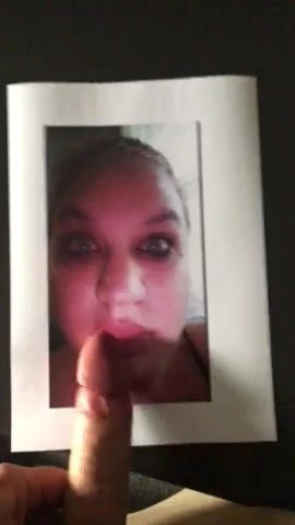 Cum on my pics