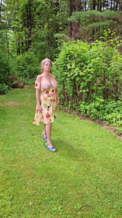 Compilation of Mommy Clips released from her OnlyFan Page | Clip 1