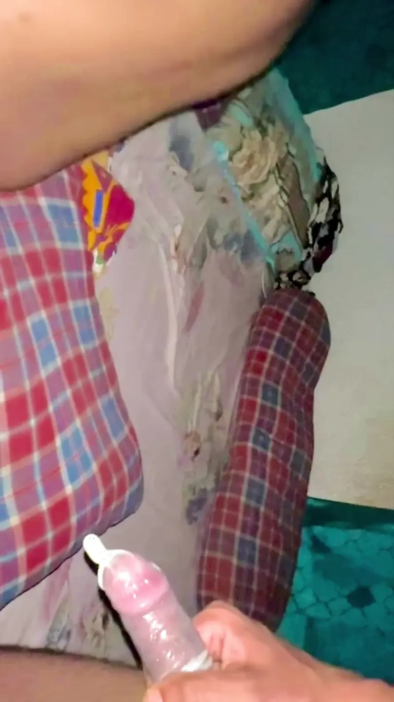 Sexo Conversa com foda ninfa indiana roomate QUENTE !!