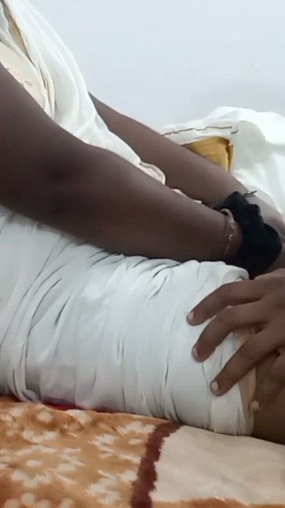 Chithi wants to pussy fingering for her stepson nice cock sucking | Clip 1