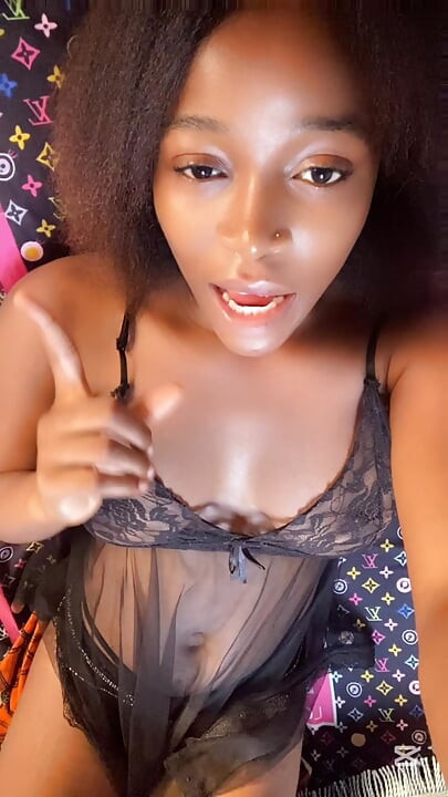 Sexy just sweet candy needs her daddies and babies support