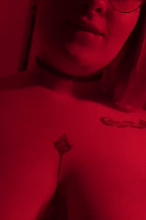 Oily Red Room Ride