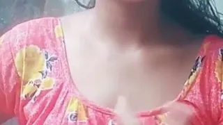 Big titts without bra 5