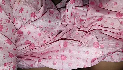 Mein älterer stiefbrud fickte meine 18 jahre alte neue jungfräuliche muschi.