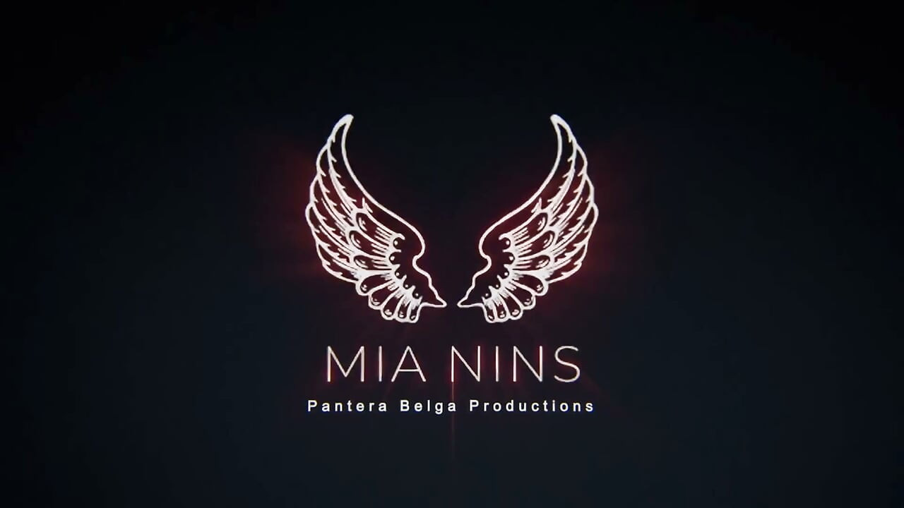 First Time Debut of Belgian Trans Alyza with International Pornstar Girl Mianins