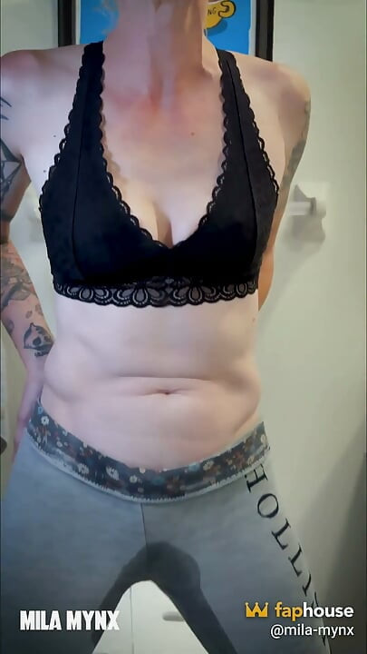 Compilation de mouillages : jeans, leggings, Daisy Dukes et plus