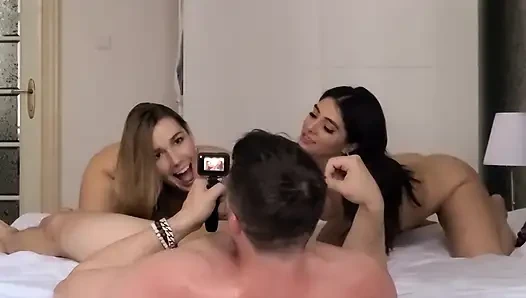 Hardfuck Threesome Withh Two Pretty Pussies Tru Kait and Alexis Crystal