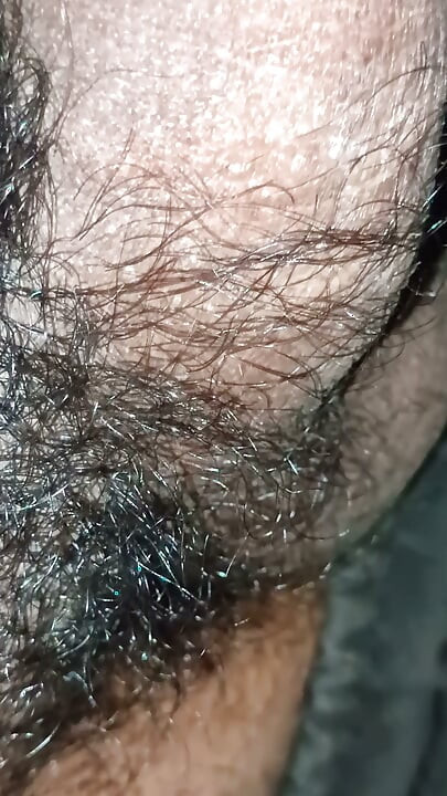 A mulher que não fica satisfeita. Pénis gordo desi pronto, se gostares, vem no Telegram.@UP8874A Só a mulher, de qualquer idade.