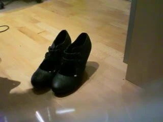 Cum on Mother in laws shoes
