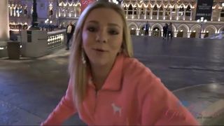 Tiffany Watson krijgt een creampie en wat anaal