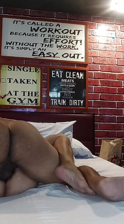 Ang sarap mo talaga pre mas masarap kapa sa asawa ko.