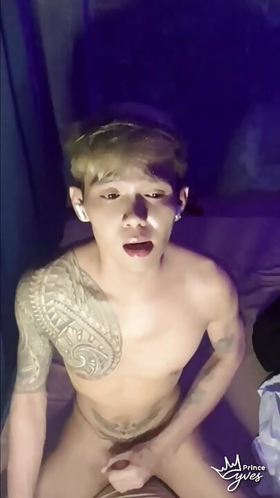 Filipino Inked Horny Twink Teasing and Masturbating Until He Cums