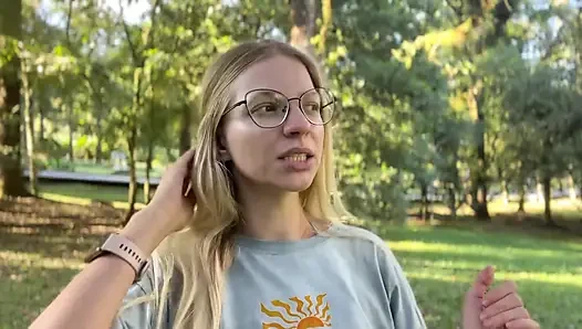 2 Types of Foot Slaves
