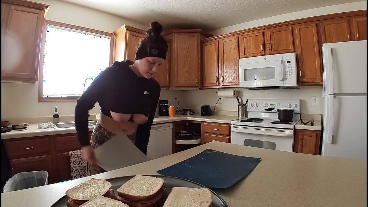 Housewife Makes Lunch then Fucked to Orgasm