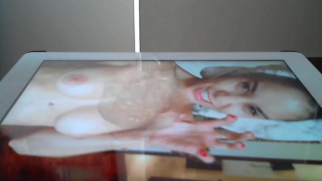 Cum on Vanessa Hudgens - september 2014