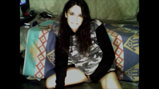 Amateur brunette-4