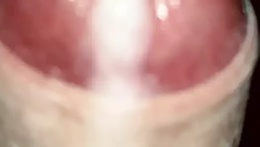 Closesups  cummm