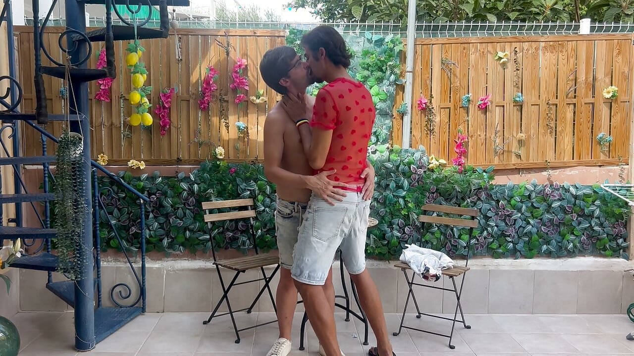 Fucking my Neighbor while His boyfriend is away