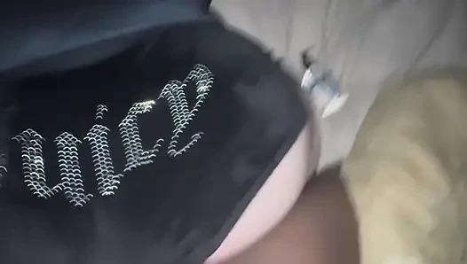 Sıkı beyaz amcığında büyük zenci yarağı ile karıma nasıl üzgün olduğumu söylüyorum