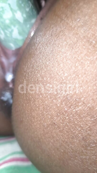 Sri lankan girl juice out with cucumber
