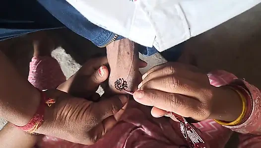 Hintli desi güzel kız anal seks videosu