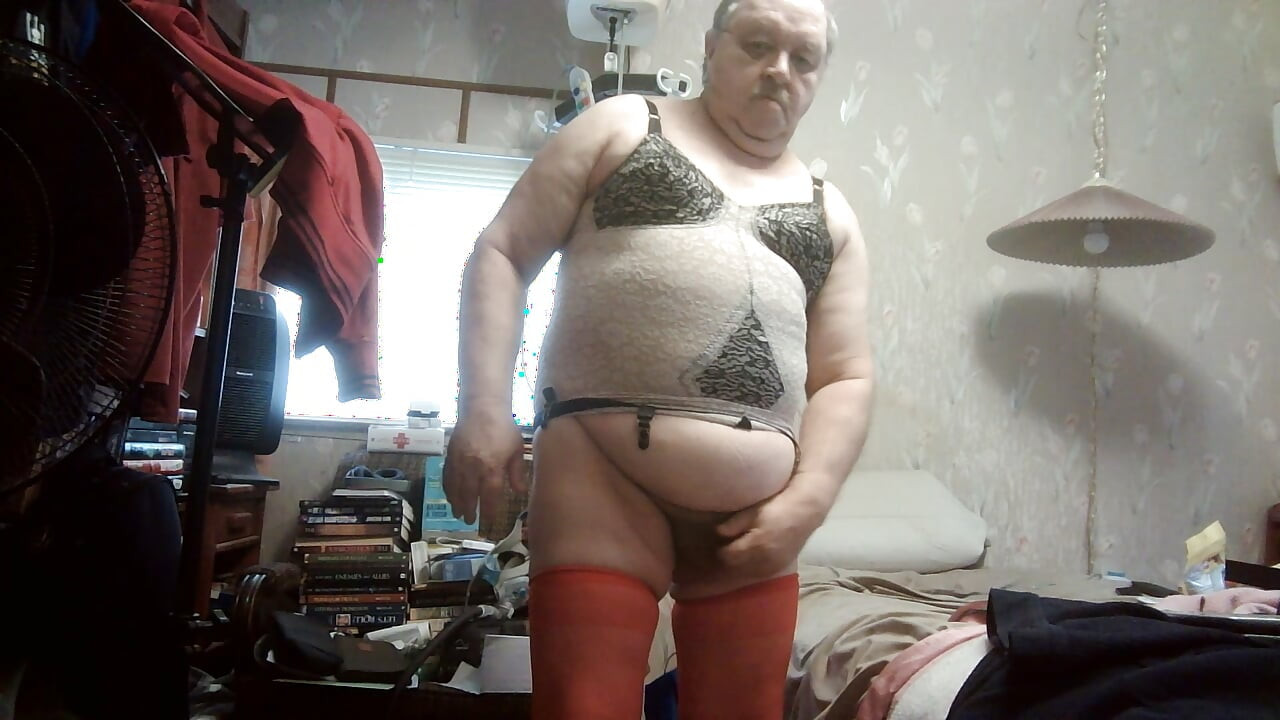 WIENER GIRL - pink girdle wiener play