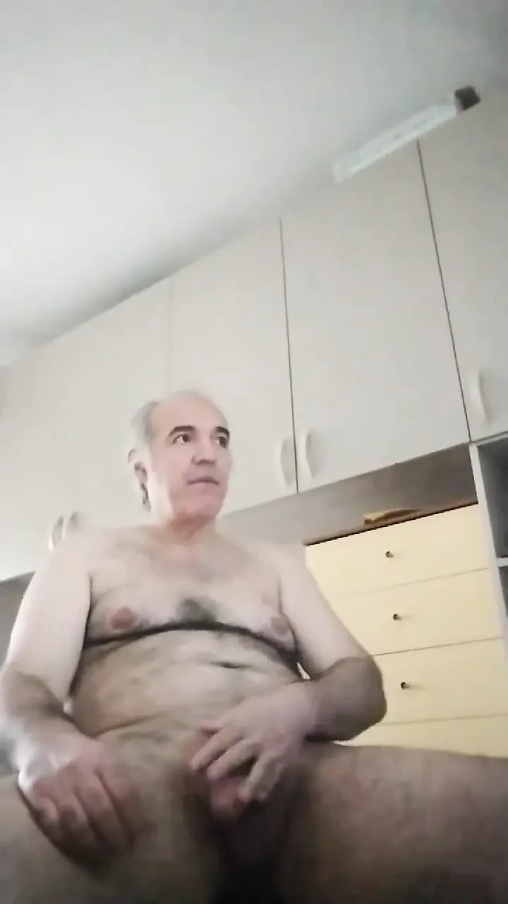 Ai un drăguț Scappellato, ce frumos!