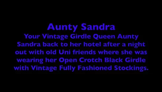 Vgq39 Aunty Sandra Does an Amazing Strip for You All
