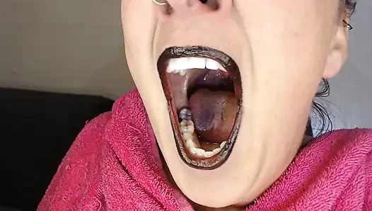 Big Wide Open Yawning
