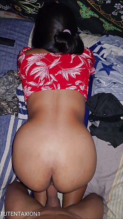 UNE BELLE-SŒUR AVEC UN BON CUL SE FAIT PÉNÉTRER