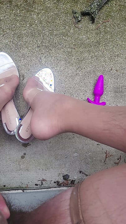 Cumming on My Pretty Nylon Feet